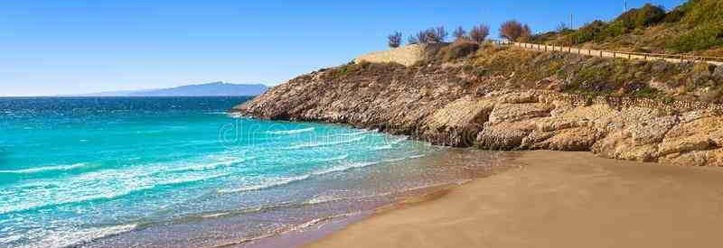 cala-llenguadets-salou-platja-beach-tarragona-catalonia-142675382